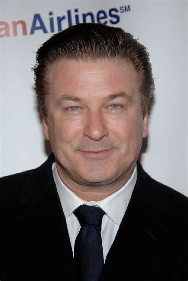 Alec Baldwin Biography - Facts, Childhood, Family Life & Achievements