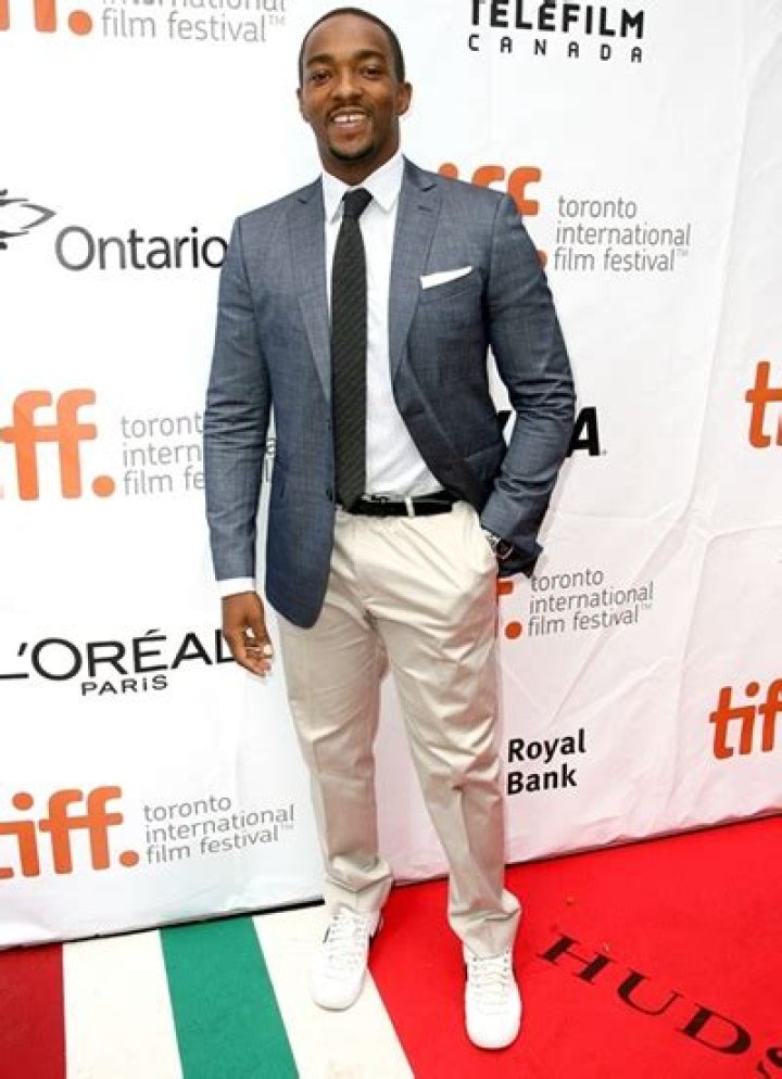 Anthony Mackie Height Weight Body Measurements Shoe Size Stats Facts