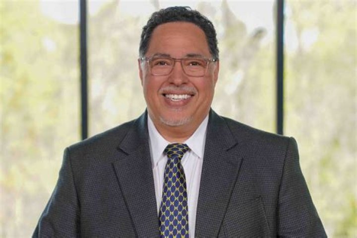 Associate Professor Scott Deacle Obituary