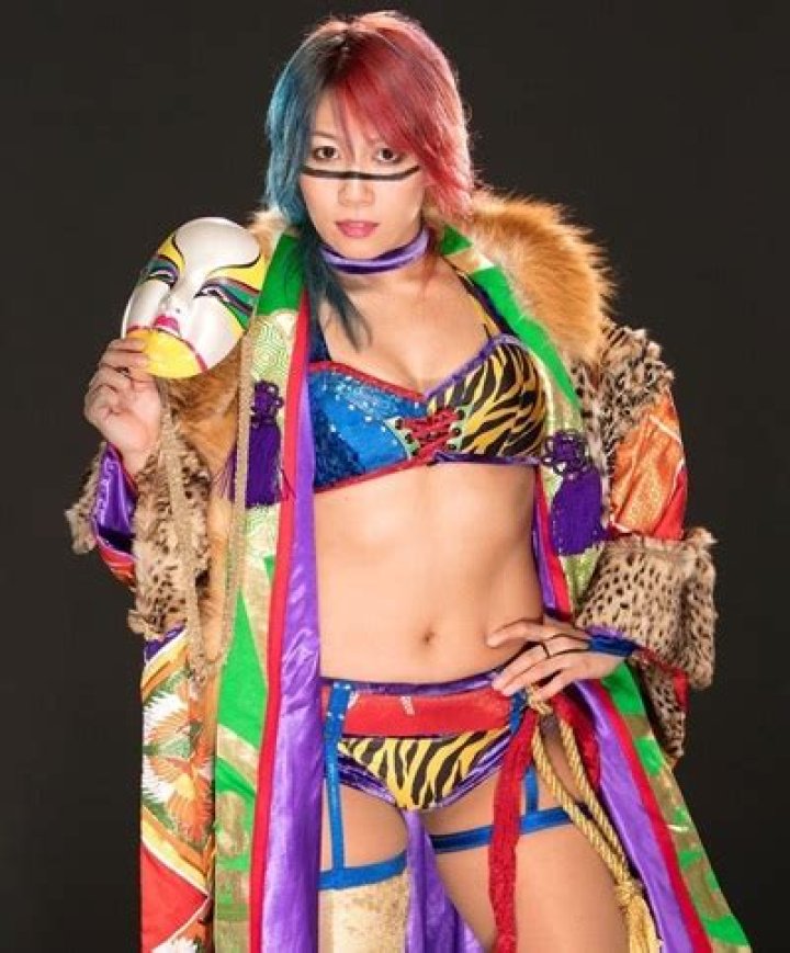 Asuka (Wrestler) Body Measurements Height Weight Bra Size Stats Facts