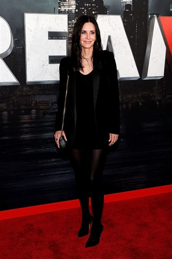 Courteney Cox in Workout Gear Plays Tennis and Says "I Got It"