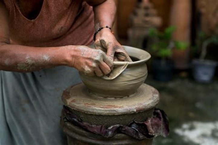Dan Finch Obituary, Artisan Potter, Dan Finch Pottery owner