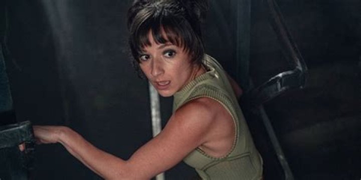 Elisha Applebaum Wiki, Age, Height, Boyfriend, Family & More