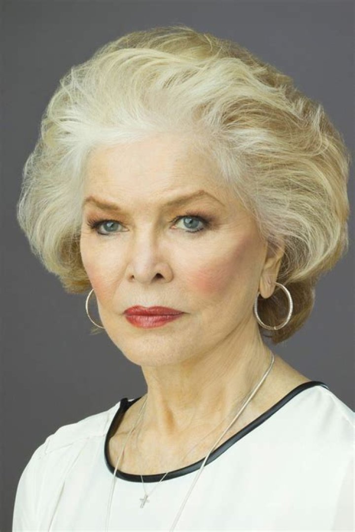 Ellen Burstyn Biography - Facts, Childhood, Family Life & Achievements