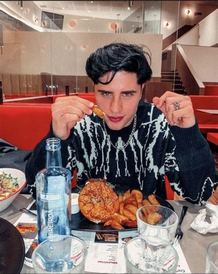 Emilio Martinez Biography - Facts, Childhood, Family Life & Achievements