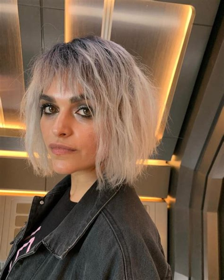 Eve Harlow Wiki, Age, Boyfriend, Net worth, Ethnicity & Height