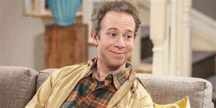 How rich is Kevin Sussman? – Celebrity