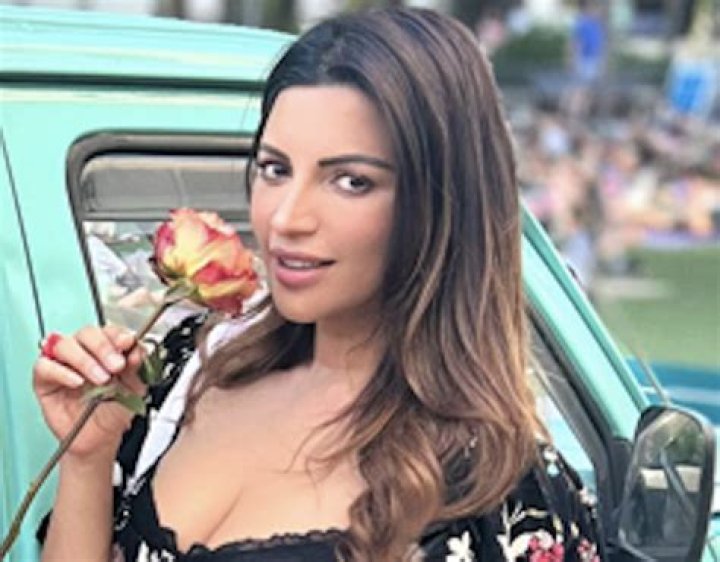 Indian Actress Shama Sikander Shares Swimsuit Photo of "Smile" — Celebwell