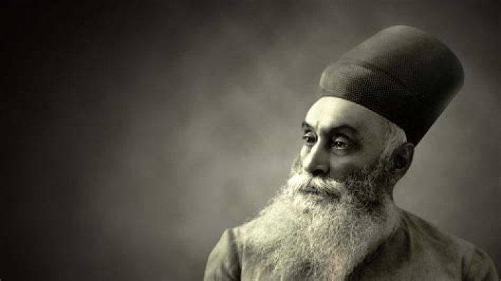 Jamsetji Tata Biography - Facts, Childhood, Family Life & Achievements