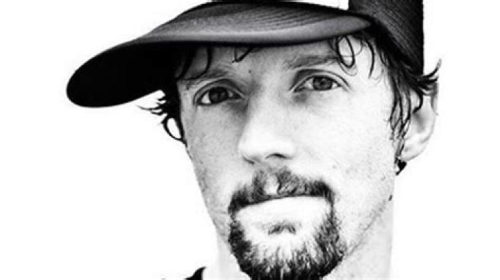 Jason Mraz Biography - Facts, Childhood, Family Life & Achievements