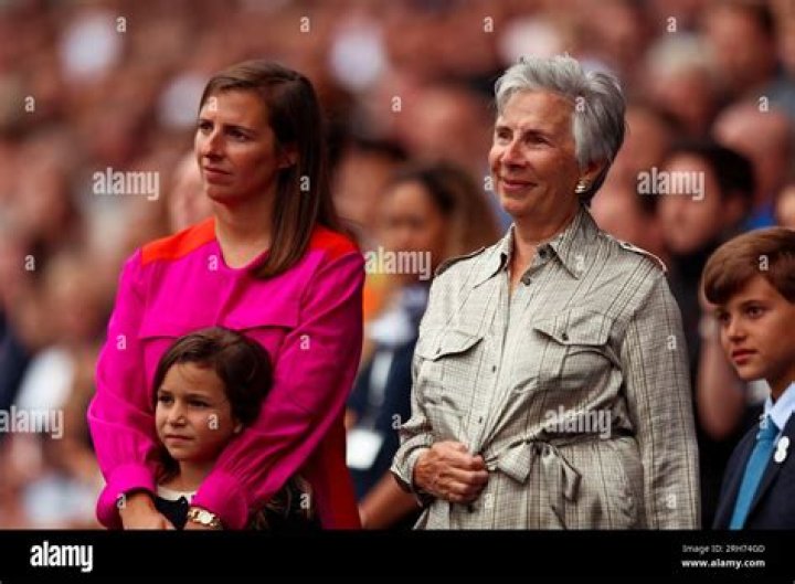 John Berylson Wife : Meet Amy and Their three children Jennifer, James, and Elizabeth.