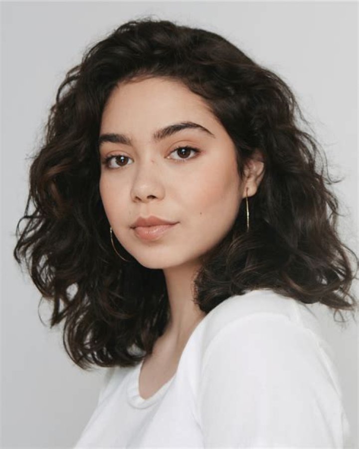 Jos Cleary-Lopez Archives - Celebrities: Wiki, Age, Height, Net Worth, Relationship