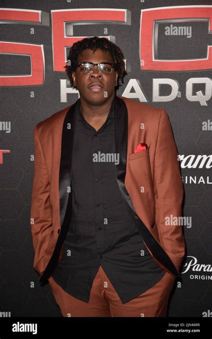 Kezii Curtis Wiki, Age, Height, Girlfriend, Parents, Net Worth & More