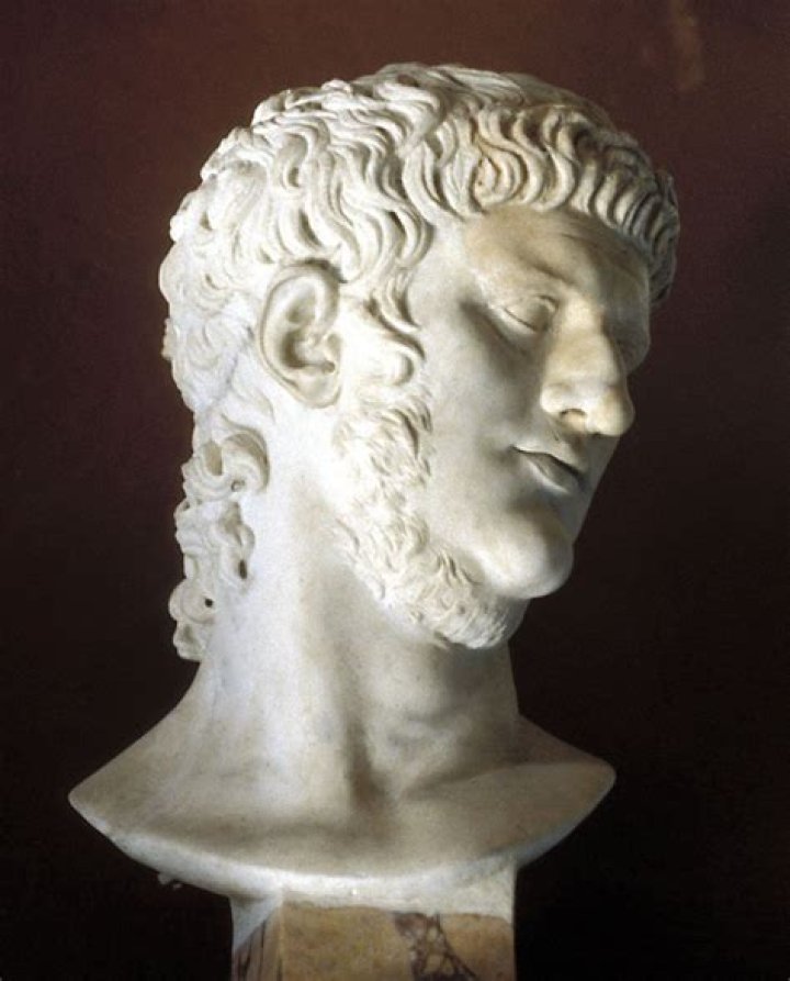 Nero Biography - Childhood, Life Achievements & Timeline