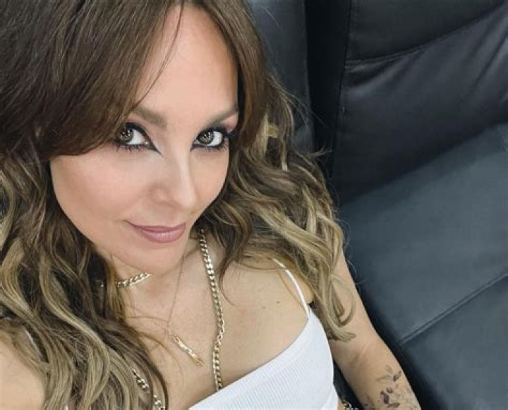 Carolina Gómez in Bathing Suit Says "Enjoy It" — Celebwell