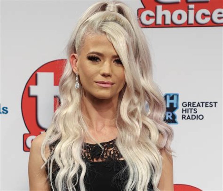 Danielle Harold in Bathing Suit Says "Take Me Back" — Celebwell