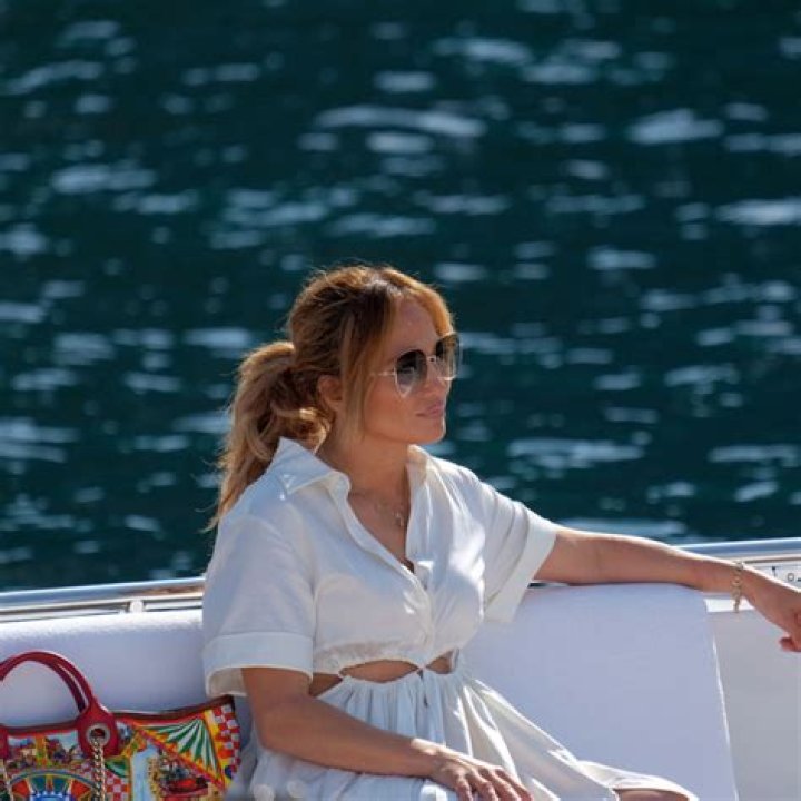 Jennifer Lopez in Yellow Bikini Says Ciao to Italy — Celebwell
