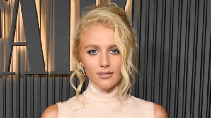 Julia Schlaepfer in Bathing Suit Says "Look Who I Found" — Celebwell