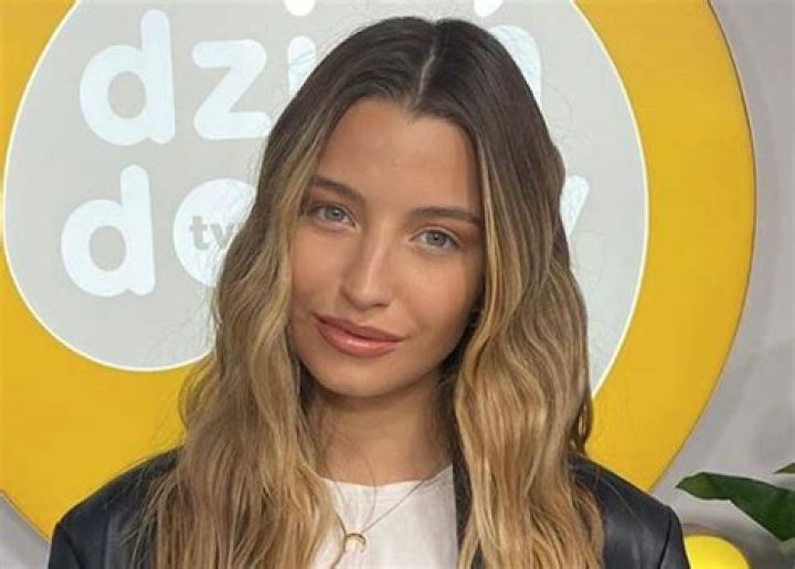 Julia Wieniawa in Bathing Suit is on "Fire" — Celebwell