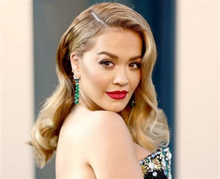 Rita Ora in Bathing Suit Says "Thank You" — Celebwell
