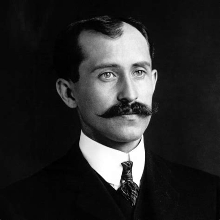 Orville Wright Biography - Childhood, Life Achievements & Timeline
