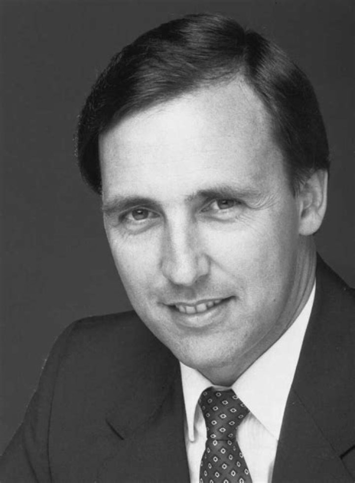 Paul Keating Biography - Facts, Childhood, Family Life & Achievements