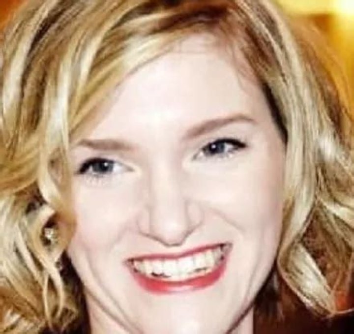 Rebecca Dickson [Bedbible Employee] Wiki, Bio, Salary & More