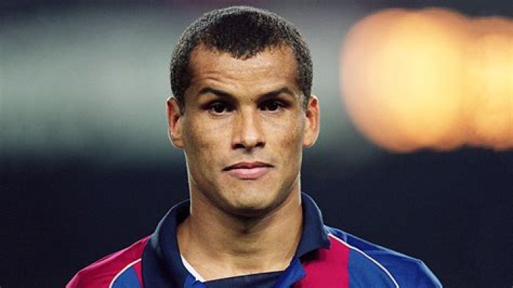 Rivaldo Biography - Facts, Childhood, Family Life & Achievements