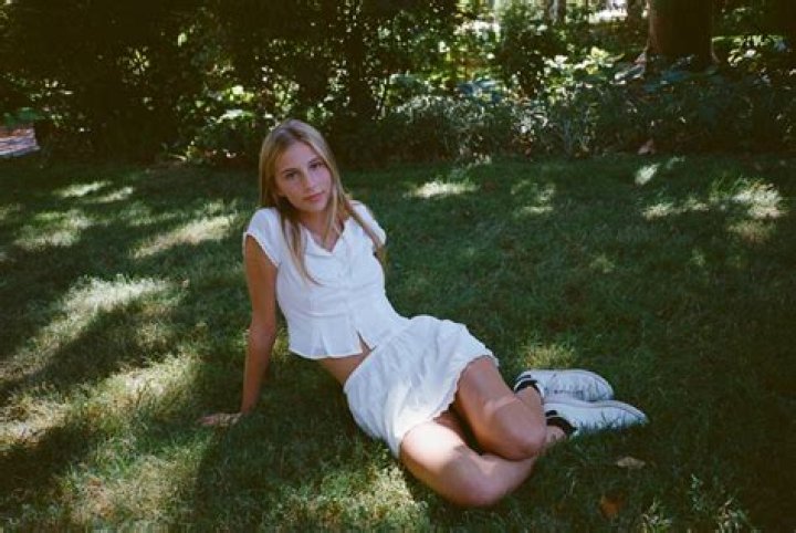 Romy Mars Wiki, Age, Parents Boyfriend, Height & Net Worth