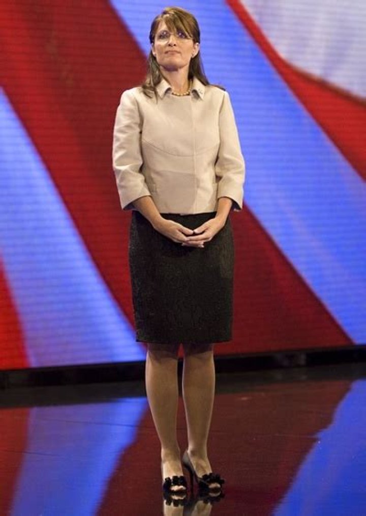 Sarah Palin Height Weight Bra Size Body Measurements Age Ethnicity