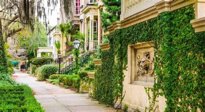 Famous People From Savannah, Georgia & Celebs Born In Savannah