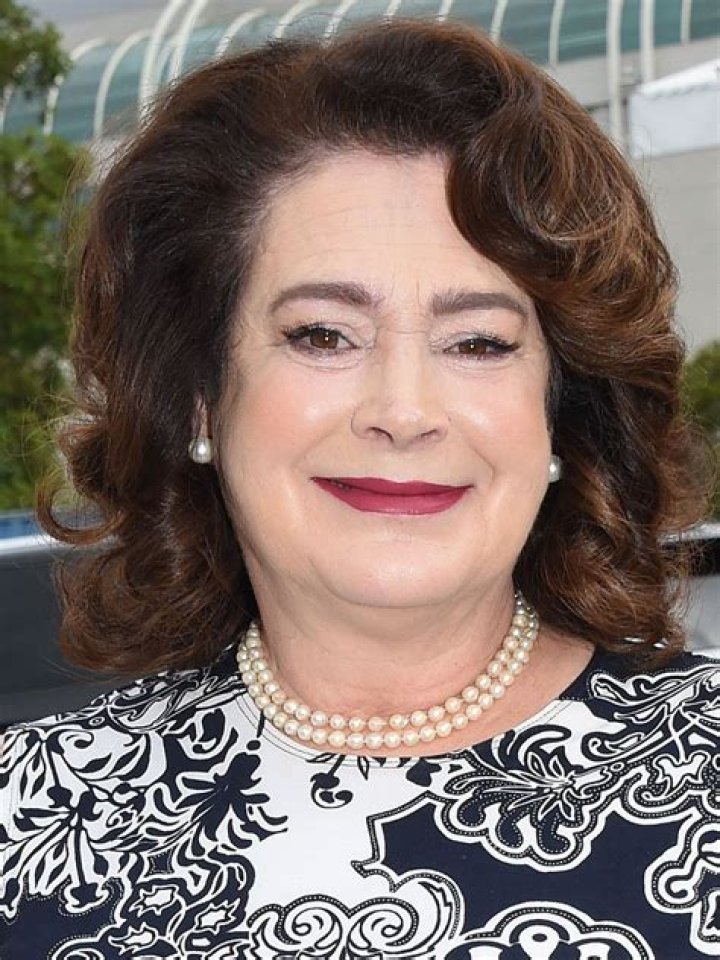 Sean Young Biography - Childhood, Life Achievements & Timeline