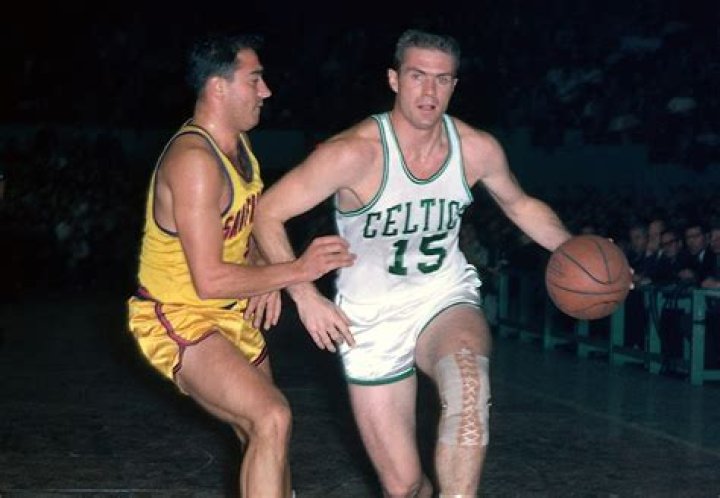 Tom Heinsohn Biography - Facts, Childhood, Family Life & Achievements