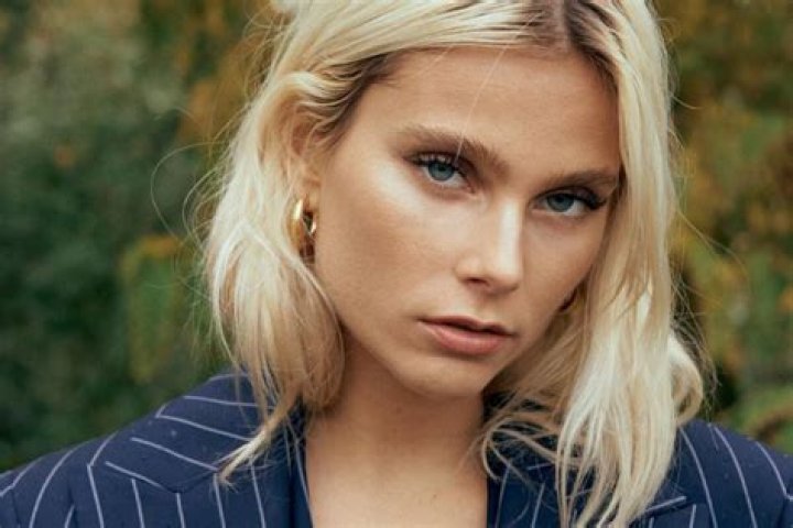Valentina Zenere – Bio, Facts, Family Life of Argentine Actress & Model