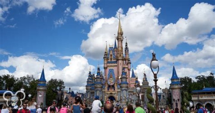 What age is free at Disney? – Celebrity