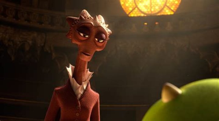 What sorority was Dean Hardscrabble in? – Celebrity