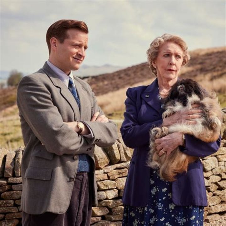 Who Got Bridget Pregnant On Ray Donovan? – Celebrity