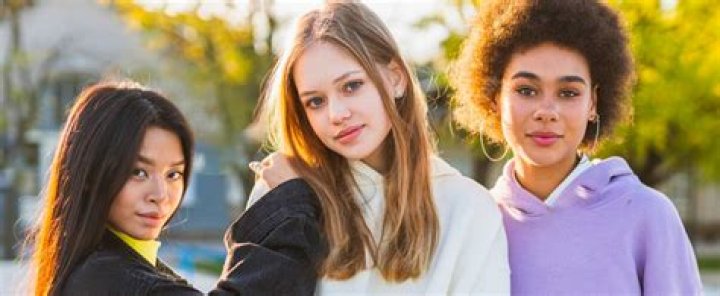 Why Do Girls Post Fruit? – Celebrity