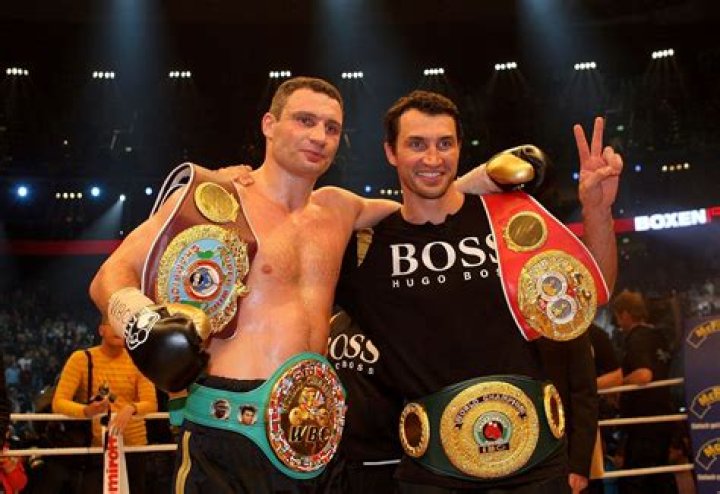 Wladimir Klitschko Biography - Facts, Childhood, Family Life & Achievements