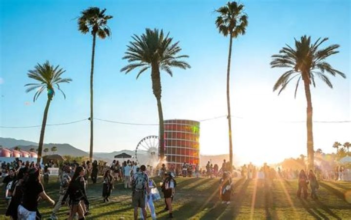 Zach Reed Clayton - Bio, Facts, Family Life of YouNow Personality